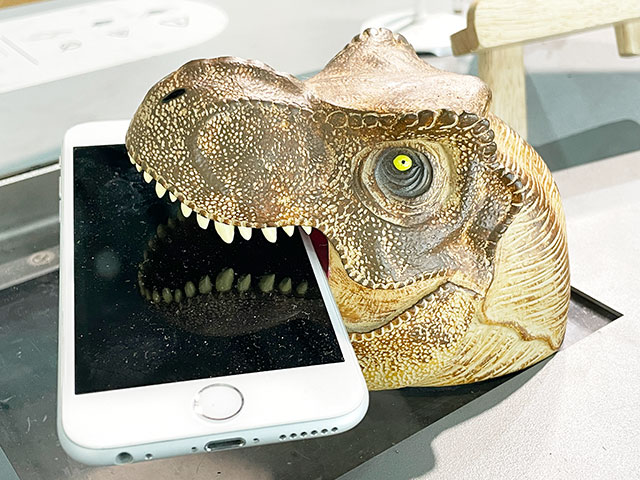 スマホシュレッダーZAURUS（ザウルス）